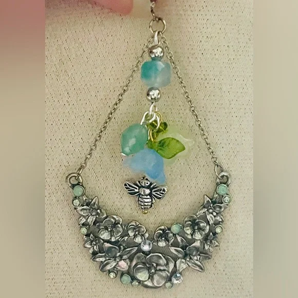 Vintage Upcycled Floral Silver Green and Blue Dangle Earrings - Picture 3 of 10